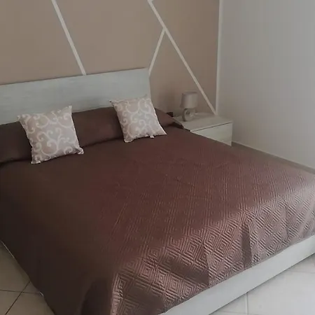 La Maison De Nina アパート